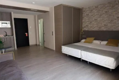 Ona Marbella Inn Hotel di Marbella City Center