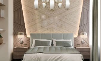 1. Hotel Vi..
