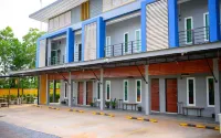 Nithra Ratree Hotel Hotels in 