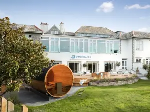 St Michaels Resort, Falmouth