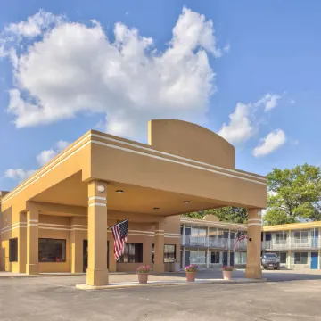 Motel 6 Effingham, IL