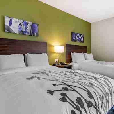 Sleep Inn & Suites Rooms