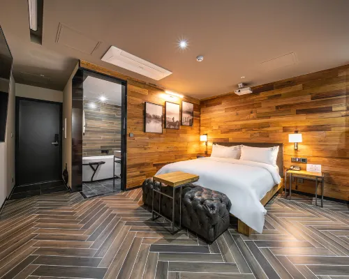 Anyang Everden Hotel Hotels near Surisa Temple
