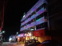 Hotel Sri Krishna Residency Hotels near Sri Chamundeshwari Ammanavara Devasthana, Karamballi