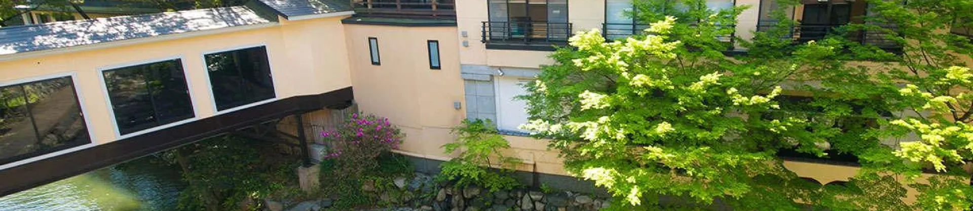 Hot Spring Hotels