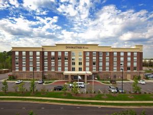 DoubleTree by Hilton Hotel Raleigh - Cary