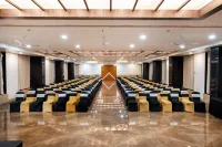 Enrise By Sayaji Chhatrapati Sambhaji Nagar - Parkplatz