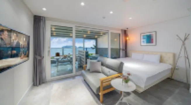 Geoje Island Four Season Pension