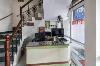 Hotel Giriraj Kripa