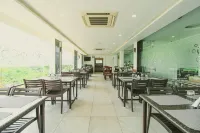 White Pearl Residency Hotel di Periyamudaliyar Chavadi