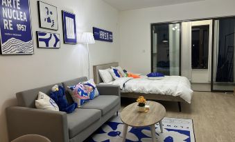 Xiaohuang's Oh Homestay (Emeishan Road)