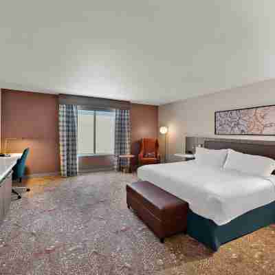 HIlton Garden Inn Omaha East/Council Bluffs Rooms