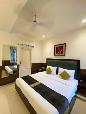 Status Business Hotel Hotels near Sijni Chauraha Sijni-Sohramau Unnao