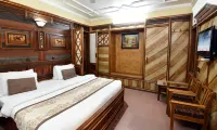 Hotel Channi Raja at Mall Road Hotels in Nainital