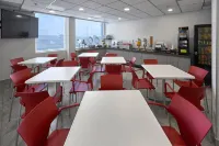 City Express Junior Toluca Aeropuerto - Desayuno