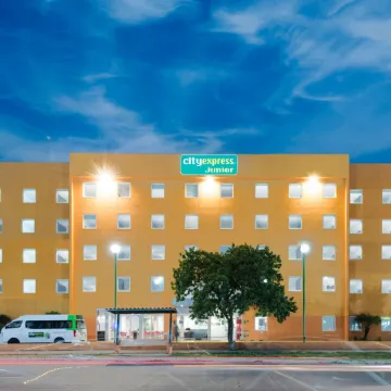 City Express Junior by Marriott Ciudad Del Carmen Aeropuerto