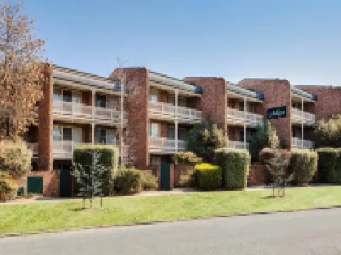 Adina Serviced Apartments Canberra Kingston Hotels in Griffith