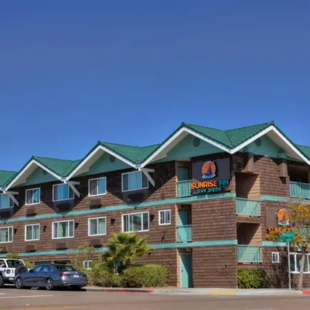 Sunrise Inn San Diego Отели рядом с достопримечательностью «Район Либерти-Стейшен»