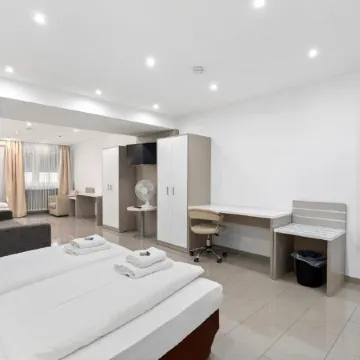 Hotel Adler