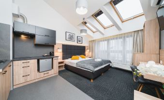 Aron Residence - by Upstairs