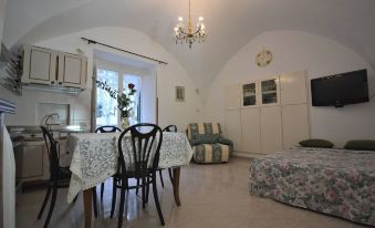 Casa Linda in Amalfi Historical Centre