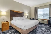 Fairfield Inn & Suites Commerce Hotels in Commerce