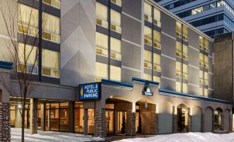 Days Inn by Wyndham Edmonton Downtown