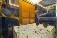 Reis Royal Hotel Các khách sạn ở Fethiye