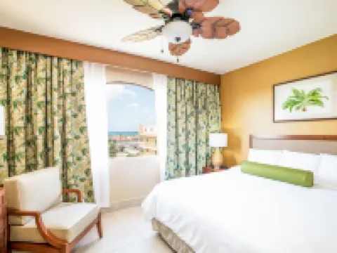 鷹阿魯巴度假村 鷹海灘酒店