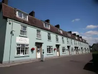 Belmore Court & Motel Hotels in Irvinestown