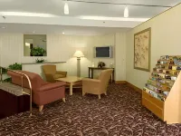 홀리데이 인 인디애나폴리스 공항 지역 N 바이 IHG