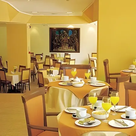 Four Seasons Hotel