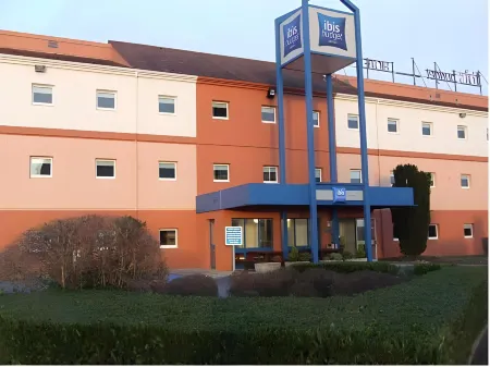 ibis budget Bourges Отели в г. Ле-Сюдре