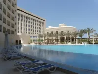 Swiss Inn Teda Hotel & Aqua Park Отели в г. Айн-Сохна