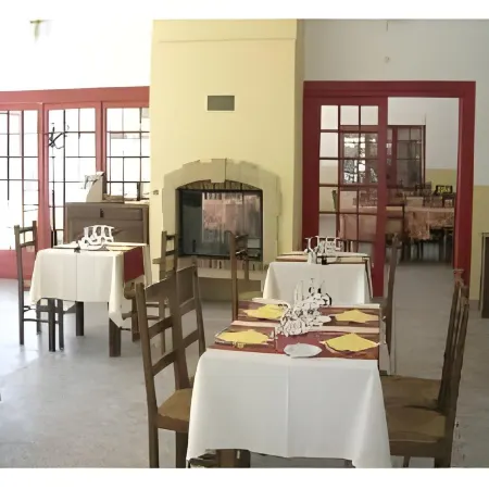 Artemia Aigues-Mortes - Hotel Avec Piscine