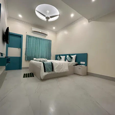 Hotel RK International