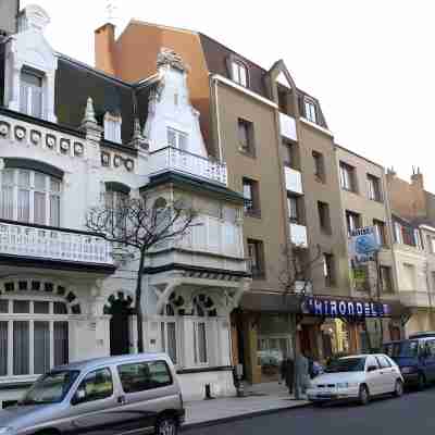 L'Hirondelle Hotel Exterior