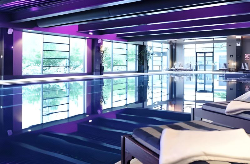 Village Hotel Leeds South photo 2