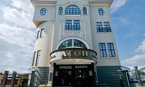 Aton Hotel