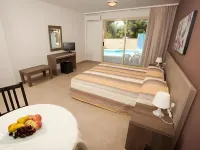 Crystallo Apartments