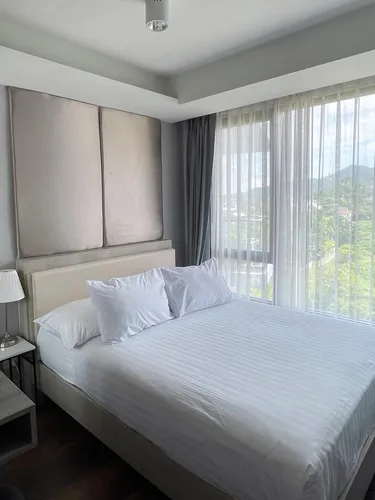 รูปภาพของTop floor apartment at 6th Avenue near Surin beach
