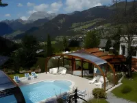 Fleur de Neige Châtel - Pools