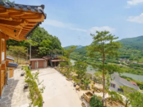 Gurye Deokyeongru Pension Hotels in Gurye