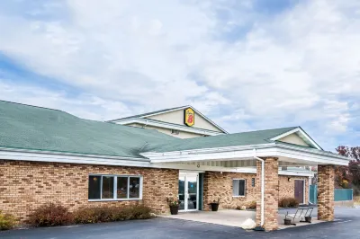 Days Inn by Wyndham Lake City I-10 Hotels near Halpatter Brewing Company