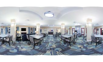 Holiday Inn Express & Suites Baton Rouge -Port Allen
