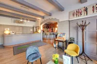 Brit Hotel Roanne - le Grand Hôtel Hotels in Roanne