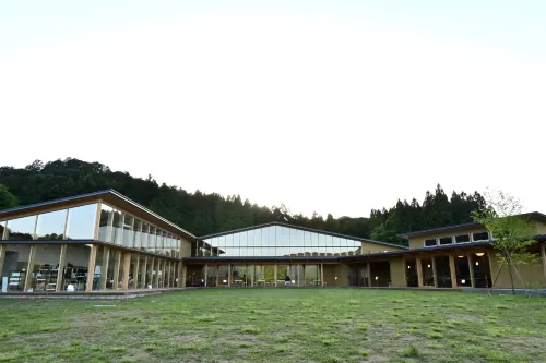 Snow Peak Kanuma Campfield & Spa Hotel di Kanuma