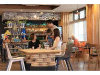 Mount Inn - bar