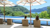 箱根・芦ノ湖 はなをり - カップル