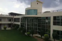 Seven Sky Clarks Exotica Hotel di Bhuj